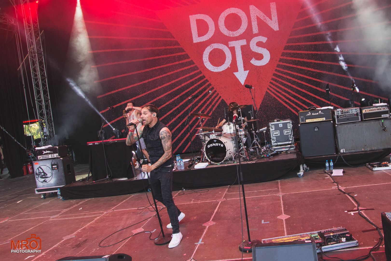 Donots Happiness-10-12